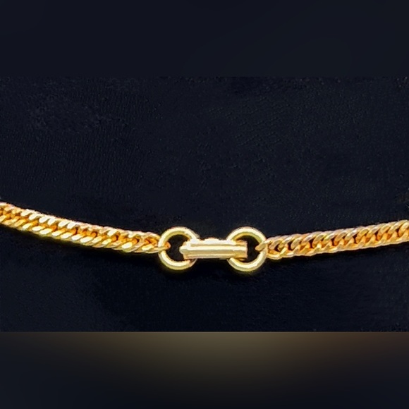 Vtg Gold Tone Puff Flower Charm Pendant/Medallion Necklace - Picture 5 of 7